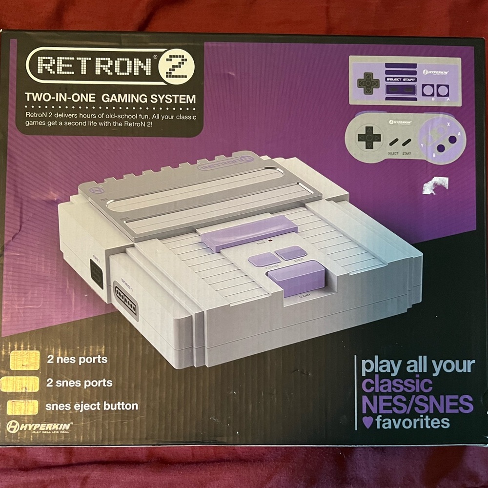 Retron 2 two in one gaming system play all your classic NES and SNES faves - NIB